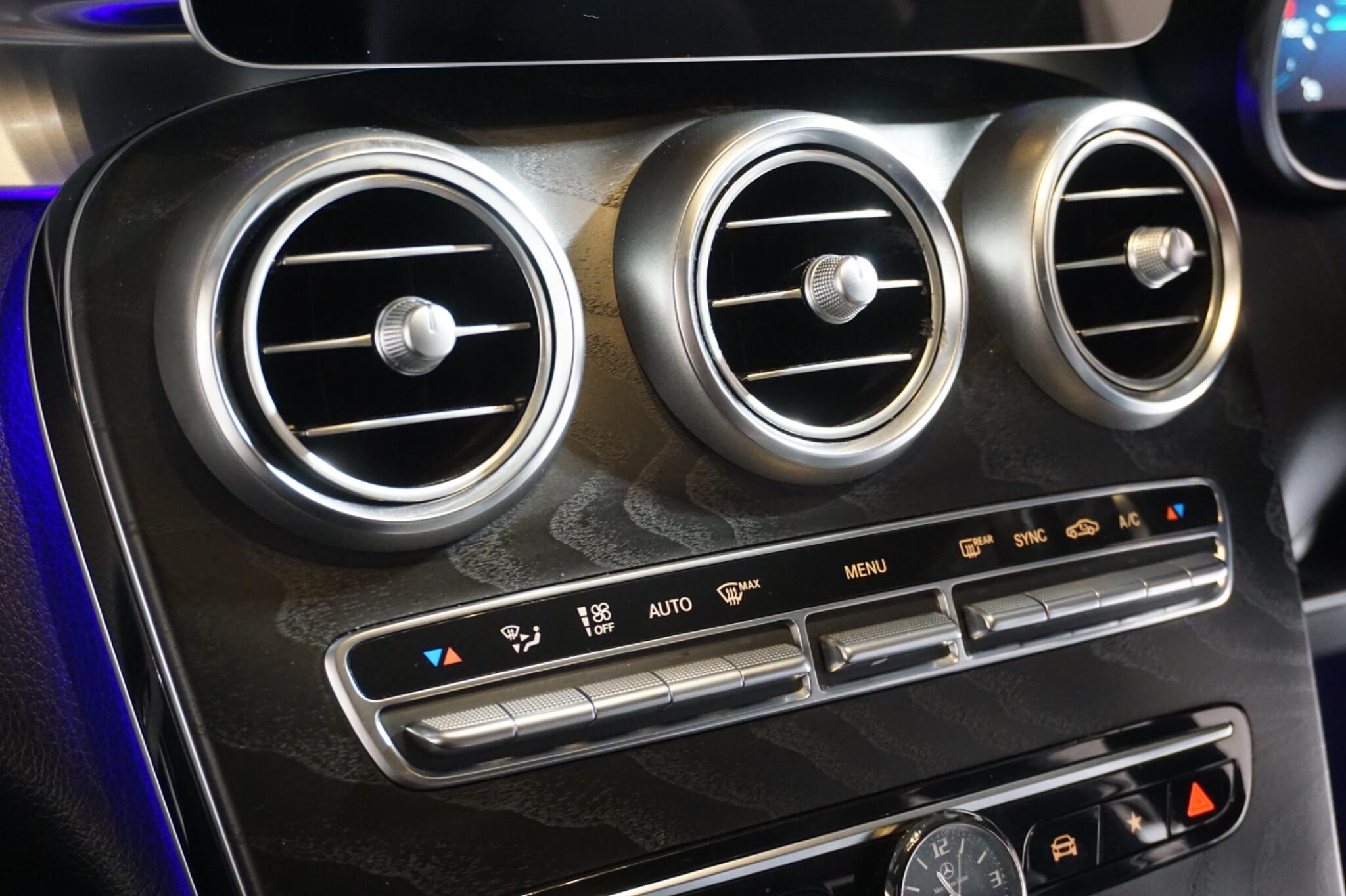 Mercedes-Benz GLC 2.0 GLC220d AMG Line (Premium) Coupe 5dr Diesel G-Tronic+ 4MATIC Euro 6 (s/s) (194 ps)